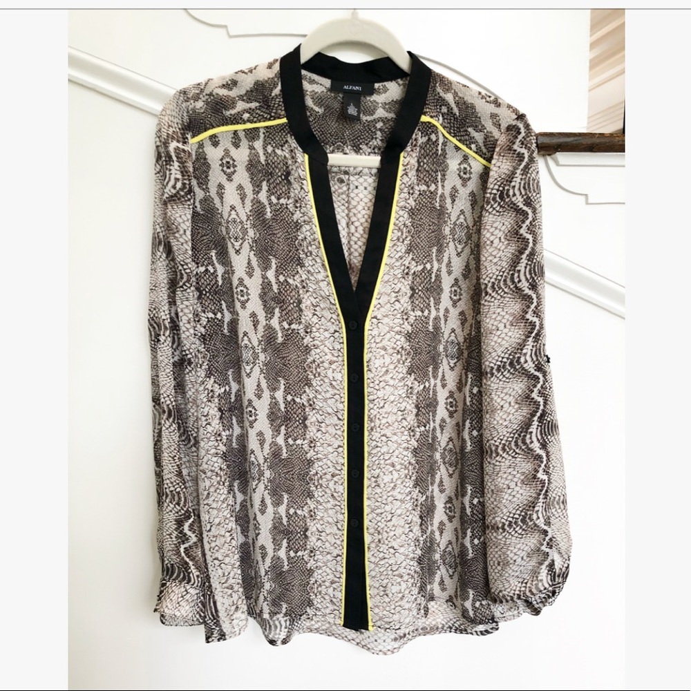 NEW Alfani Neutral Black Yellow Snakeskin Blouse